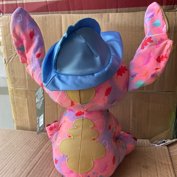 Disney stitch crashes Pocahontas plush - Picture 2 of 2